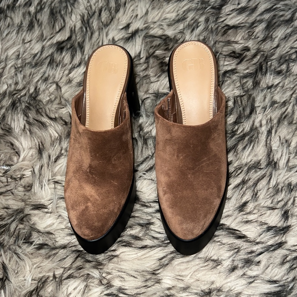 ~SOLD~ - Picture 7 of 8